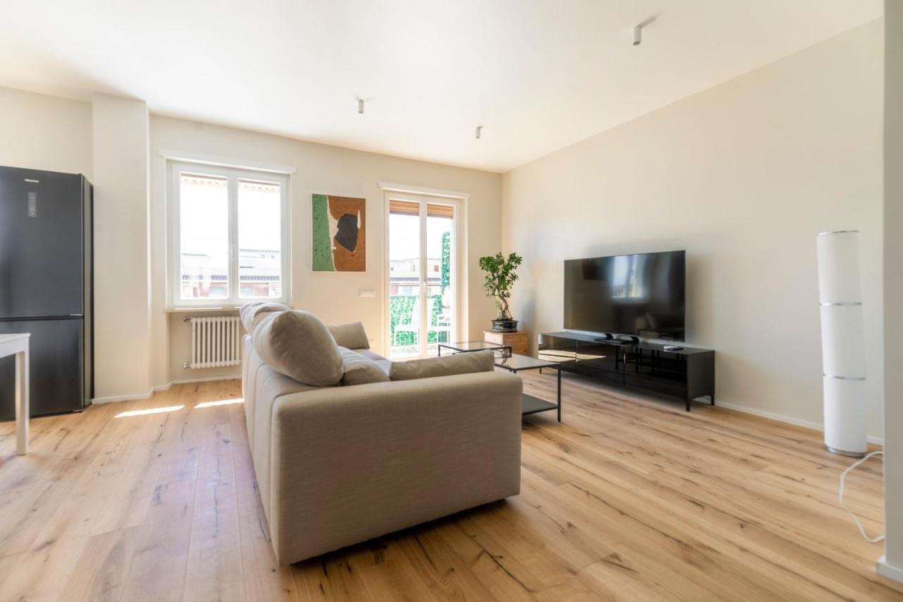La Dolce Vita - Sunny Penthouse Trastevere Station 100Sqm Roma Ngoại thất bức ảnh