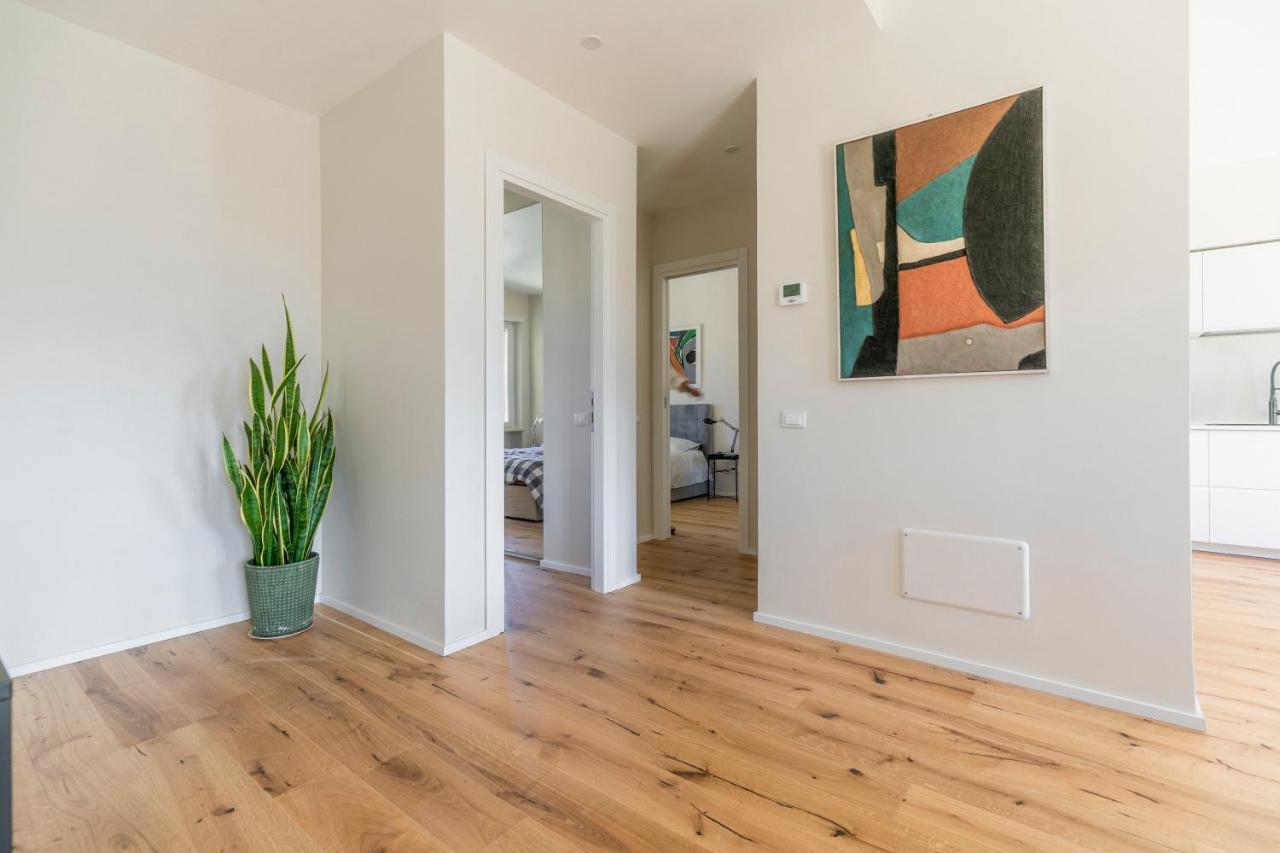 La Dolce Vita - Sunny Penthouse Trastevere Station 100Sqm Roma Ngoại thất bức ảnh