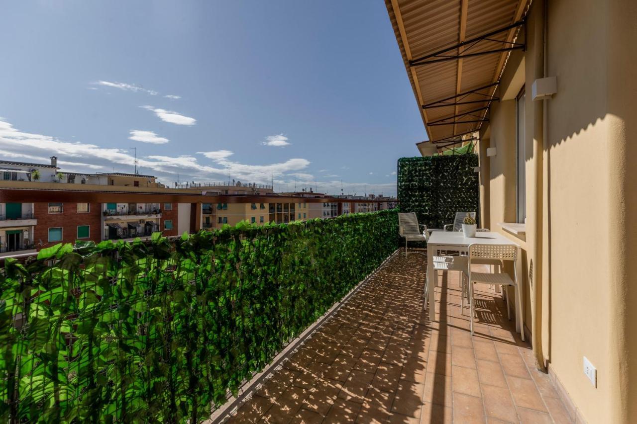 La Dolce Vita - Sunny Penthouse Trastevere Station 100Sqm Roma Ngoại thất bức ảnh