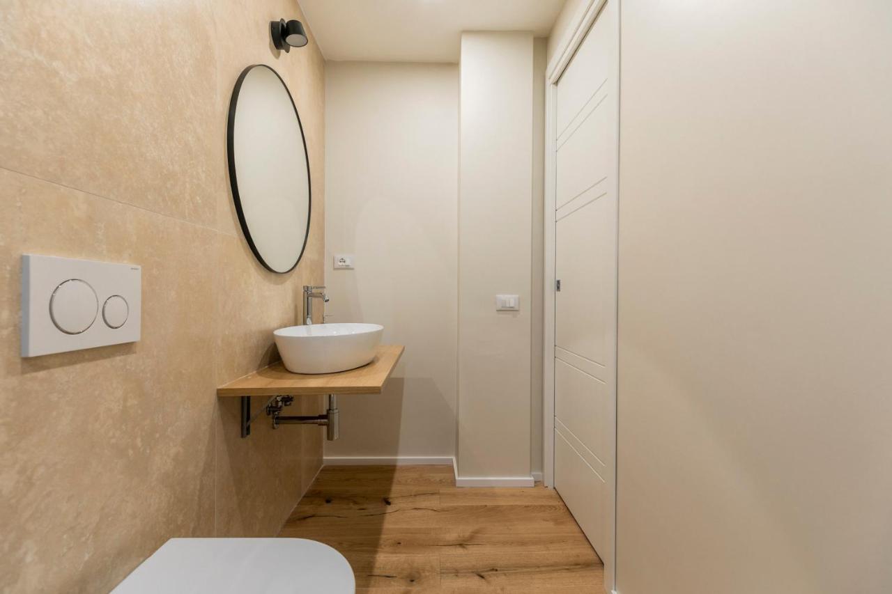 La Dolce Vita - Sunny Penthouse Trastevere Station 100Sqm Roma Ngoại thất bức ảnh