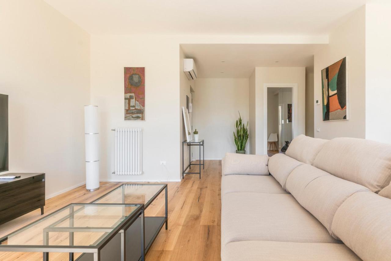 La Dolce Vita - Sunny Penthouse Trastevere Station 100Sqm Roma Ngoại thất bức ảnh